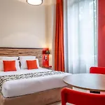 Aparthotel Adagio Patio Confluence 4*