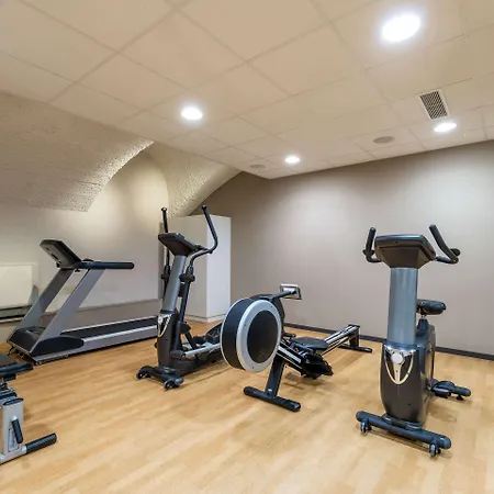 Adagio Patio Confluence מלון דירות