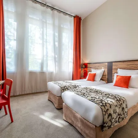 Adagio Patio Confluence 4*