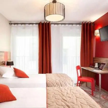 Adagio Patio Confluence Aparthotel 4*