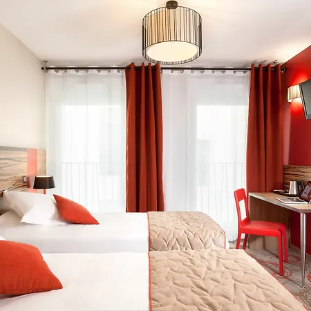 Adagio Patio Confluence 4*