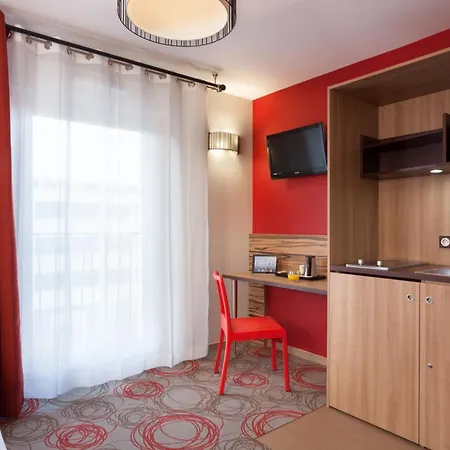 Aparthotel Adagio Patio Confluence