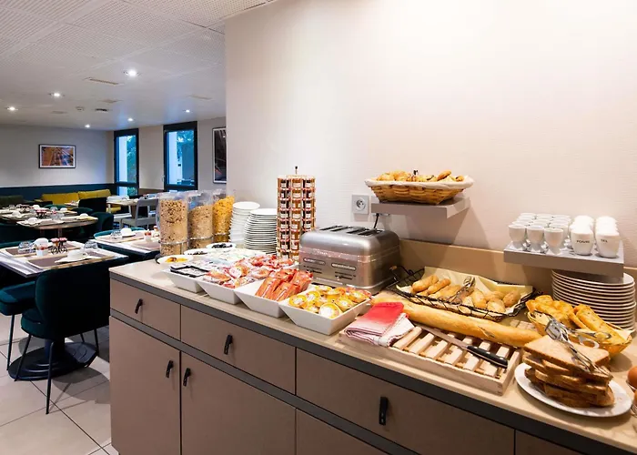 아파트호텔 Adagio Patio Confluence 4*