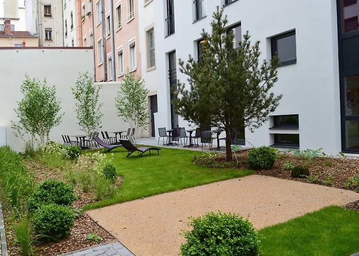 Adagio Patio Confluence 리옹