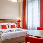 Adagio Patio Confluence Aparthotel