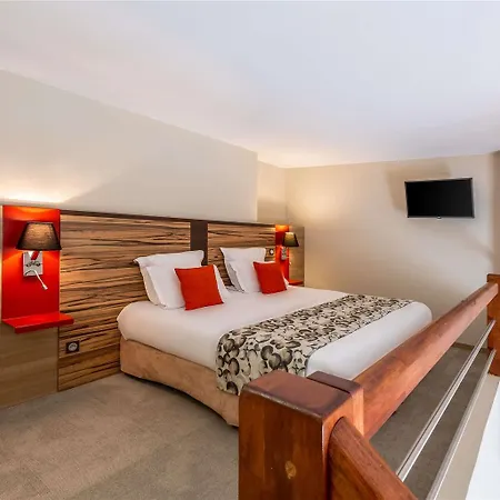 Adagio Patio Confluence 4*