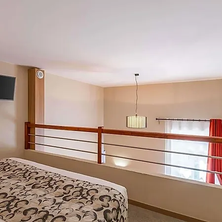 Adagio Patio Confluence