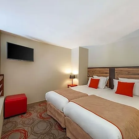 Apart-hotel Adagio Patio Confluence Lyon