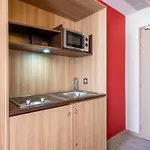 Aparthotel Adagio Patio Confluence Lione