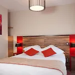 Aparthotel Adagio Patio Confluence 4*