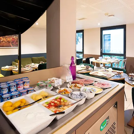 Adagio Patio Confluence 4* Lione