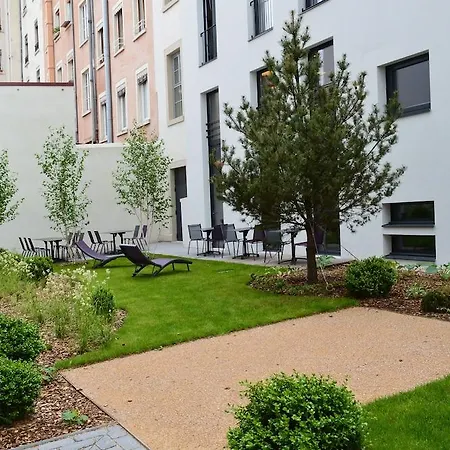 Adagio Patio Confluence Lyon