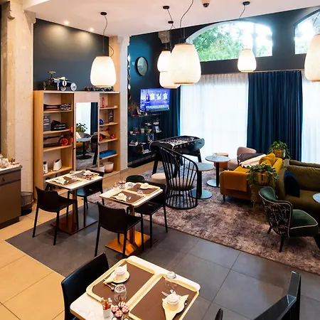 Aparthotel Adagio Patio Confluence