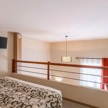 Adagio Patio Confluence Aparthotel