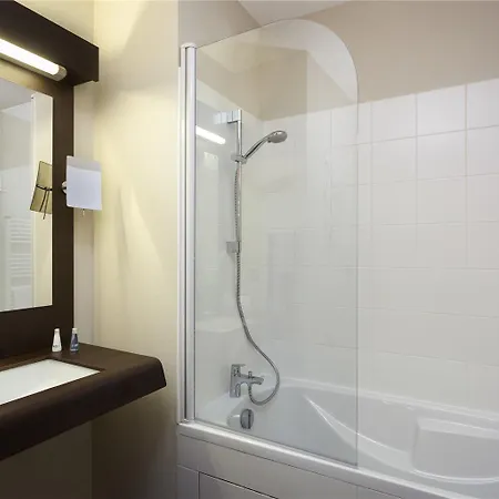 Adagio Patio Confluence 4*