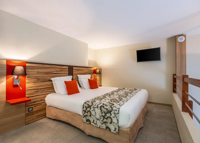 Adagio Patio Confluence 4*