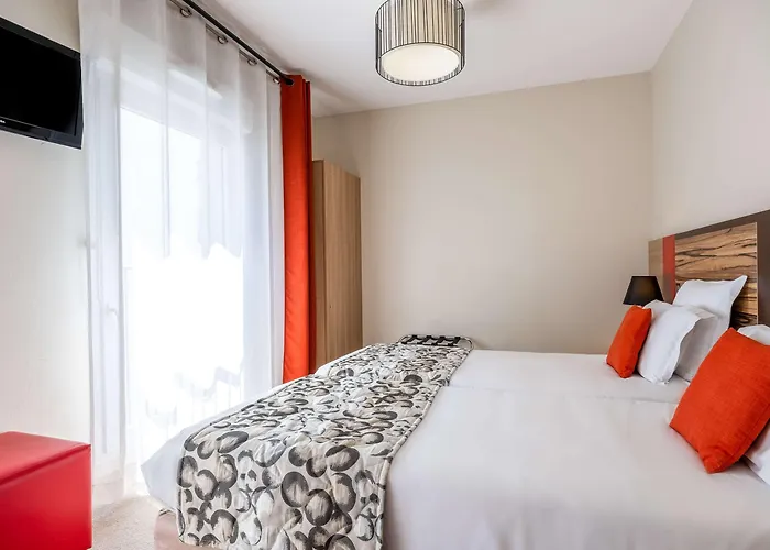 Adagio Patio Confluence Aparthotel