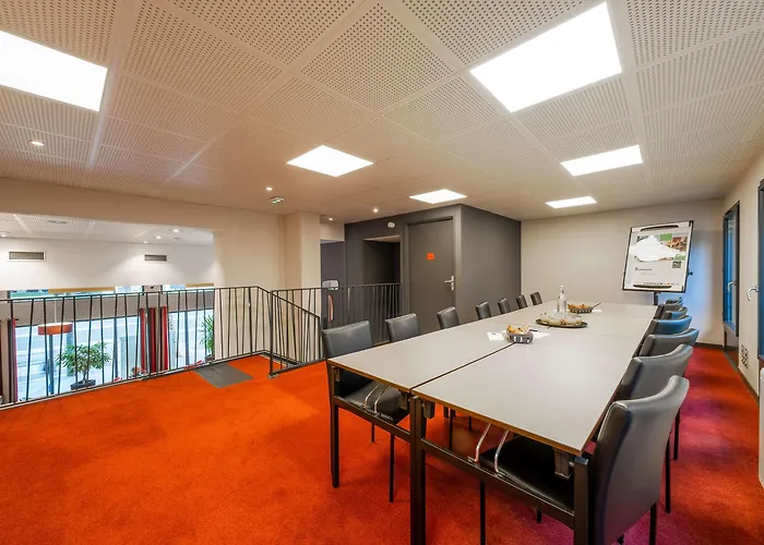 Adagio Patio Confluence 4* Lione