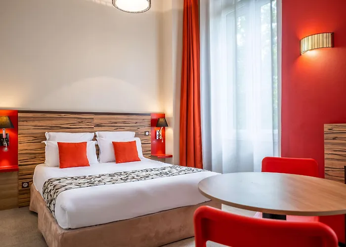 Adagio Patio Confluence Aparthotel