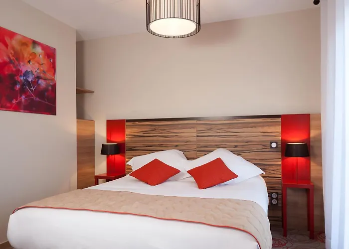 Aparthotel Adagio Patio Confluence 4*