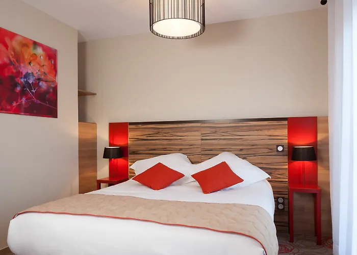 Aparthotel Adagio Patio Confluence 4*