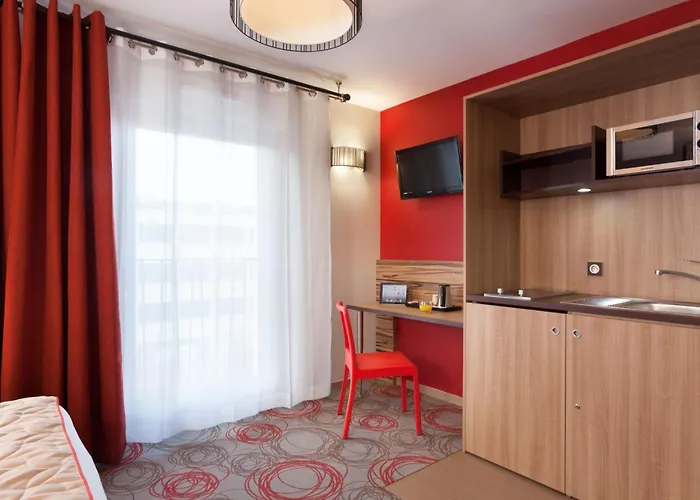 Aparthotel Adagio Patio Confluence